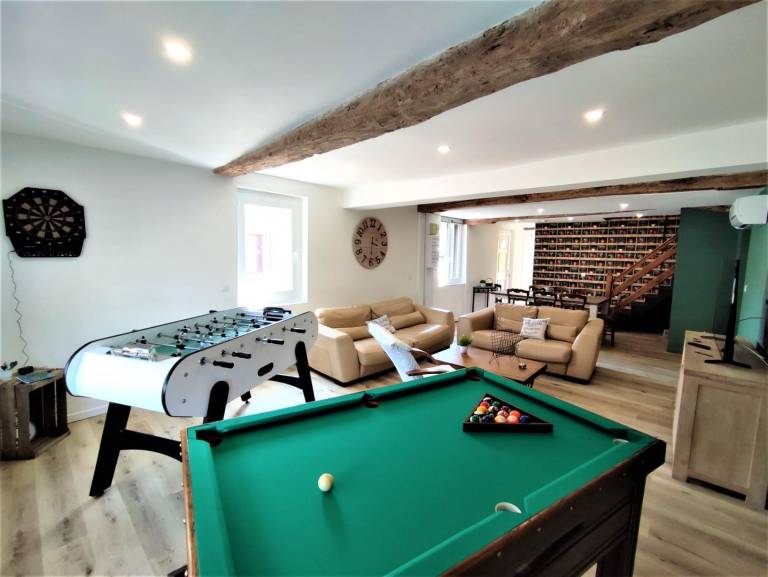 Gite with terrace, garden & barbeque in Dieppe
