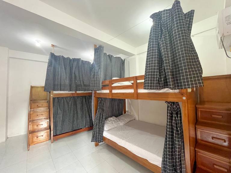KnowWell Siargao Room 3 in General Luna