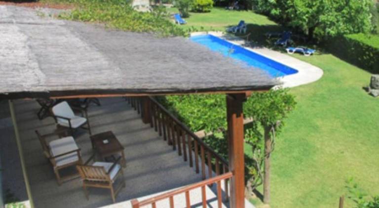 Vacation home with pool, yard & patio — photo 2