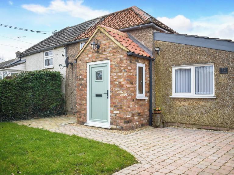 Cottage  King's Lynn