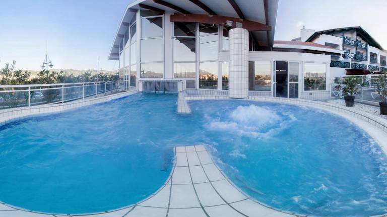 Charming serviced apartment with patio | Beach nearby | Pets are welcome — photo 3