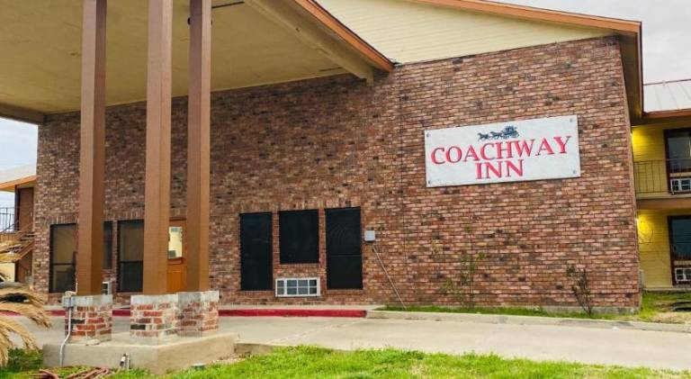 Coachway Inn — photo 5