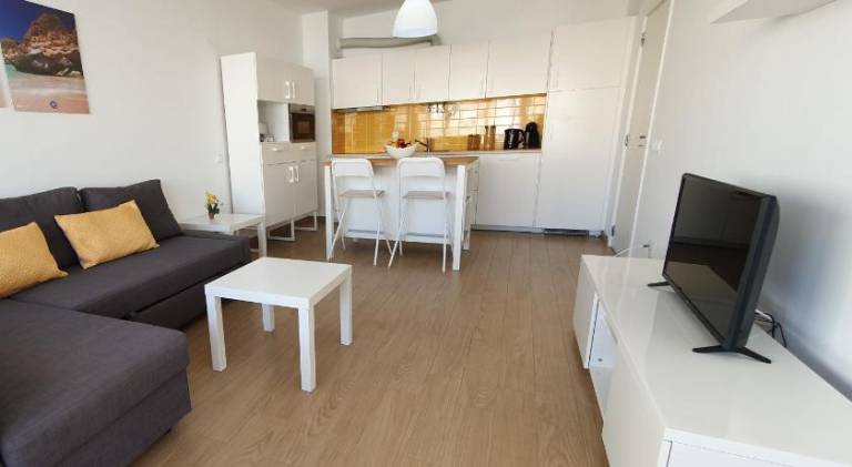 Apartment with 1 room for 4 persons — photo 2