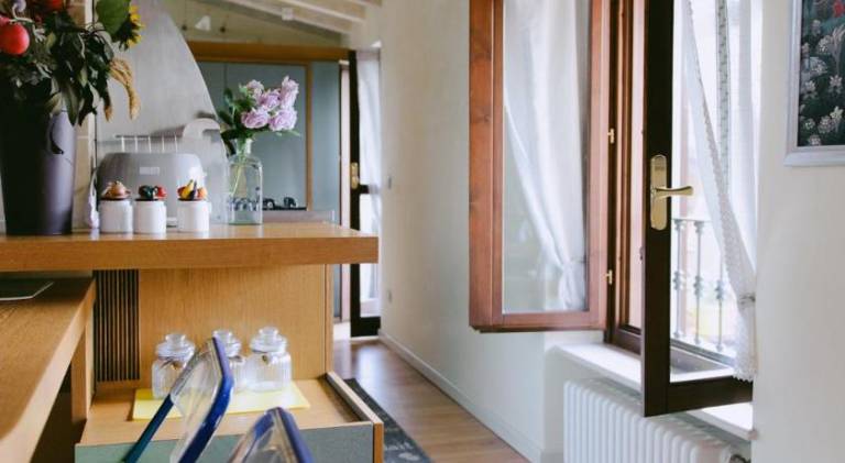 Rental apartment | Next to the beach | Pets allowed in Desenzano del Garda