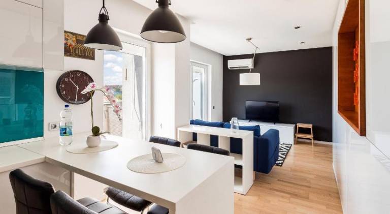 Wonderful apartment with yard & patio | Pets are welcome — photo 3