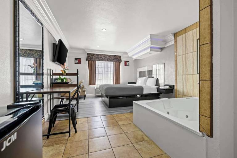 Rodeway Inn