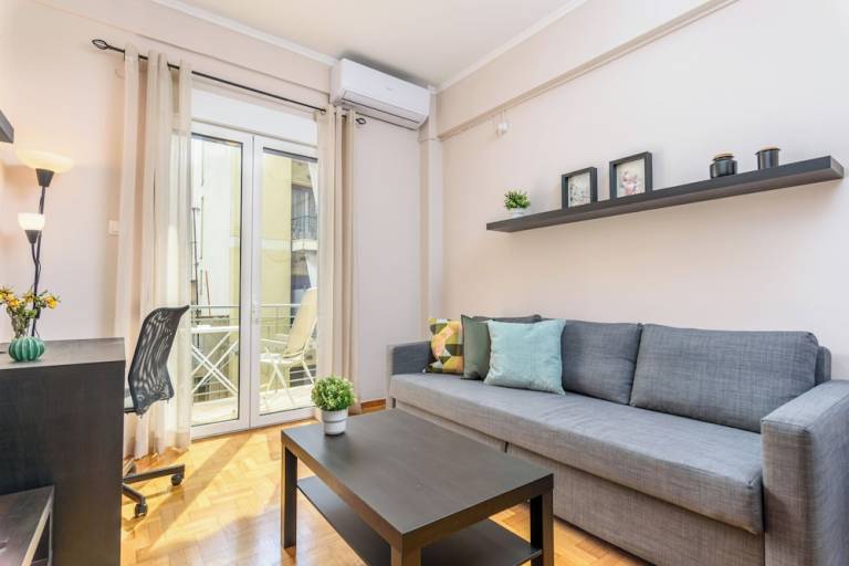 Apartment Neos Kosmos