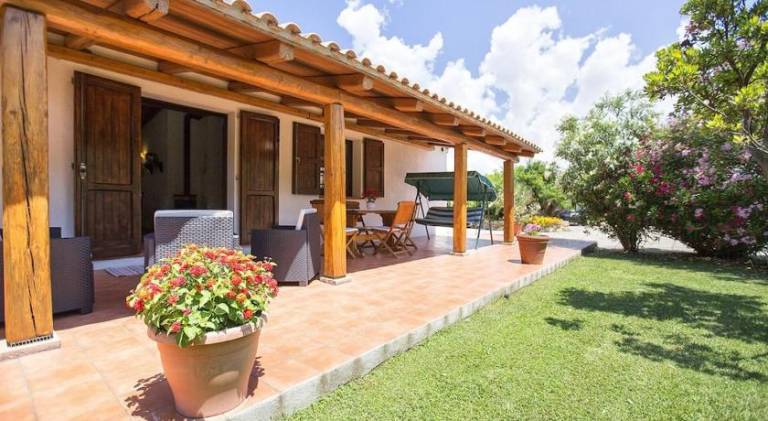 Villa with 2 rooms for 6 persons — photo 5