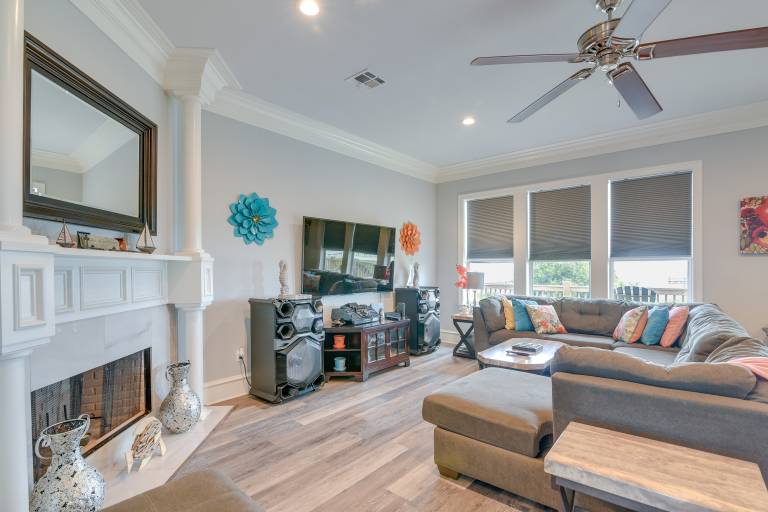 Pet-Friendly Port Arthur Retreat w/ Fishing Pier! — photo 4