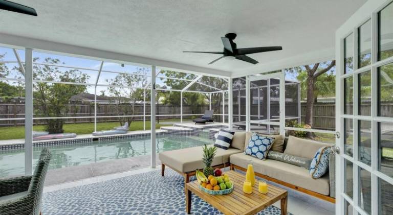 Vacation home with hot tub & pool | Good for workation — photo 3