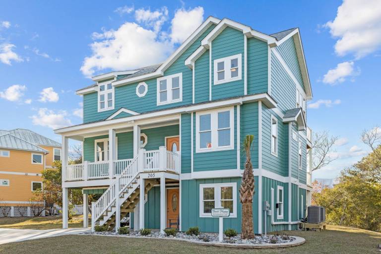 House Emerald Isle