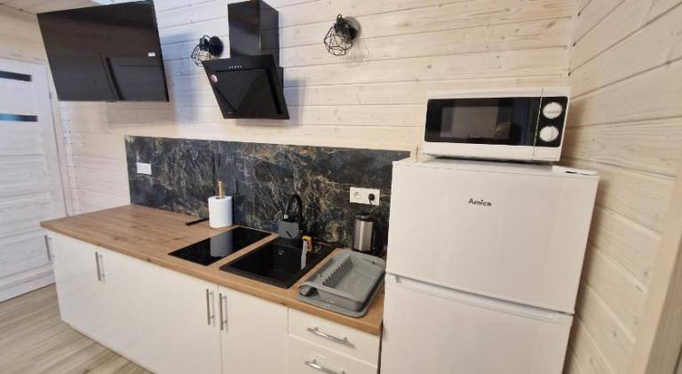 Charming vacation home with patio, BBQ & garden | Close to the beach | Pets allowed — photo 3