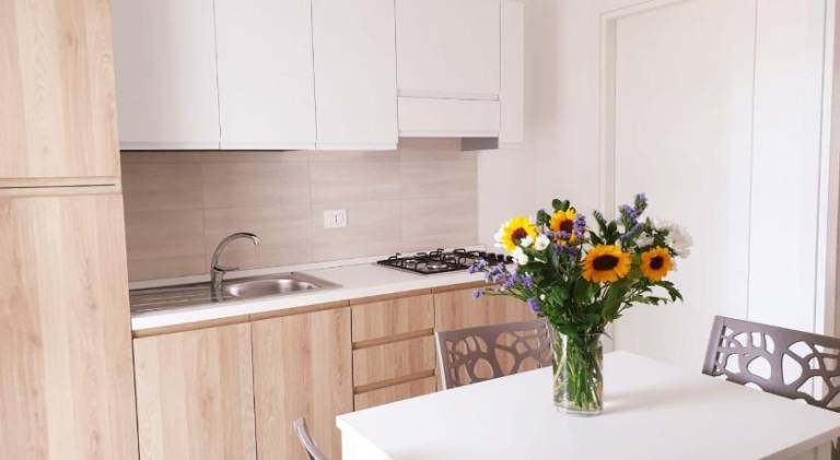 Serviced apartment with barbecue, patio & garden — photo 3