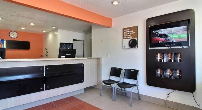 Motel 6 Carlsbad, NM — photo 3