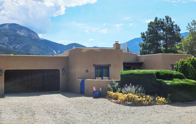 House  Arroyo Seco