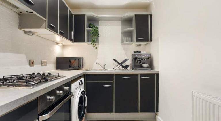 Apartment with 1 room for 4 persons — photo 4