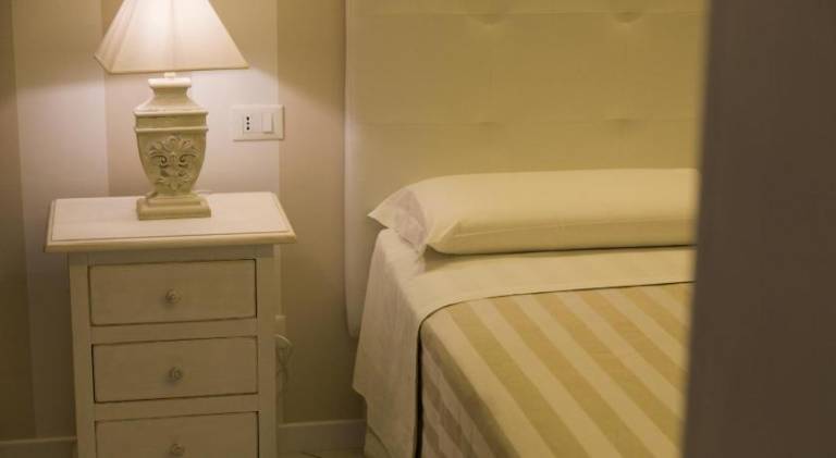 Serviced apartment with garden | Beach nearby | Pets allowed in Camerano