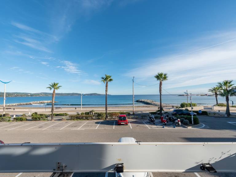 Wonderful apartment with terrace | Sea view | Close to the beach | Pet-friendly — photo 2