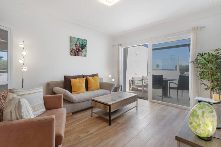 Vacation Home 'Casa Lotti with Ocean View' with Shared Pool, Private Terrace and Wi-Fi — photo 4