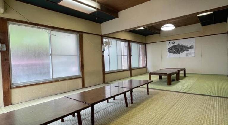 素泊まり民宿とみや 全部屋個室 伊豆大島 in Tokyo