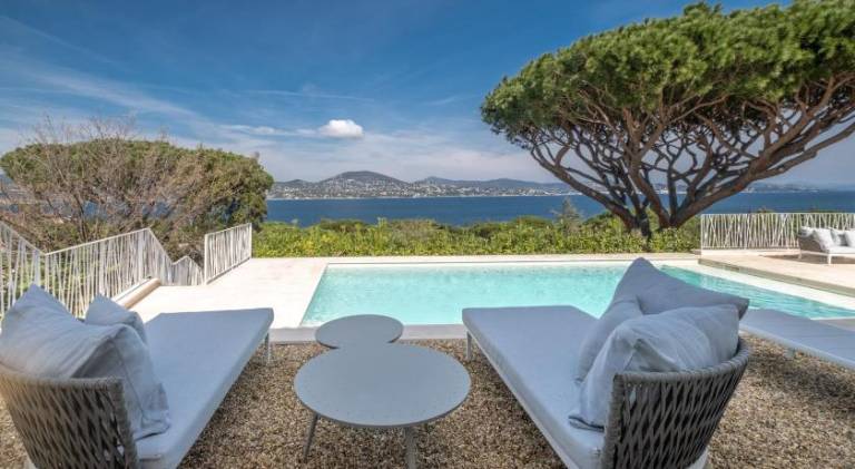 Wonderful villa with sauna, private pool & yard | Next to the beach | Suitable for remote work | Pet-friendly — photo 3