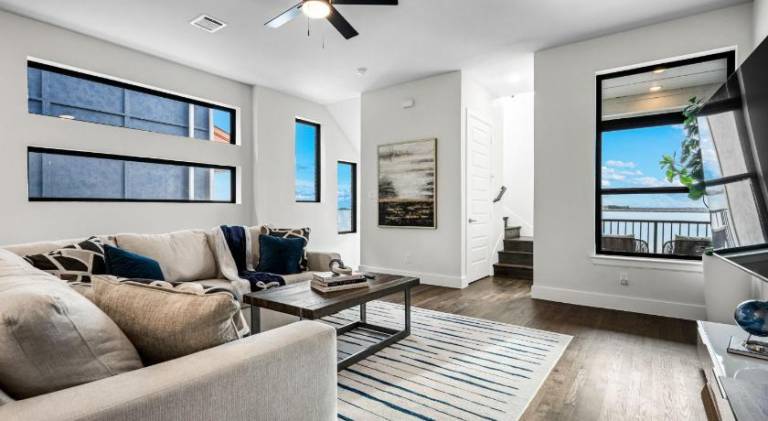 Vacation home | Perfect for remote work | Dogs allowed in Dallas, TX