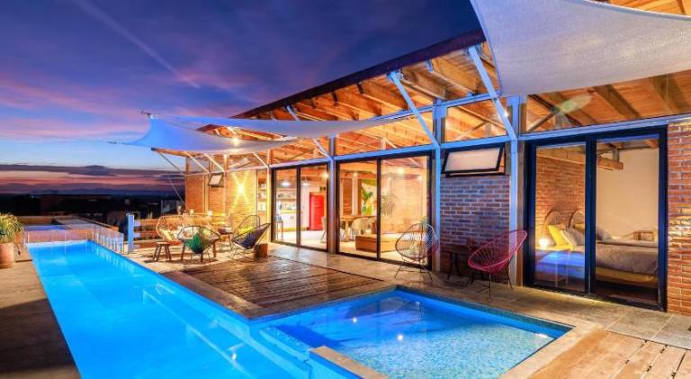 Pleasant vacation home with pool | Pets allowed — photo 5