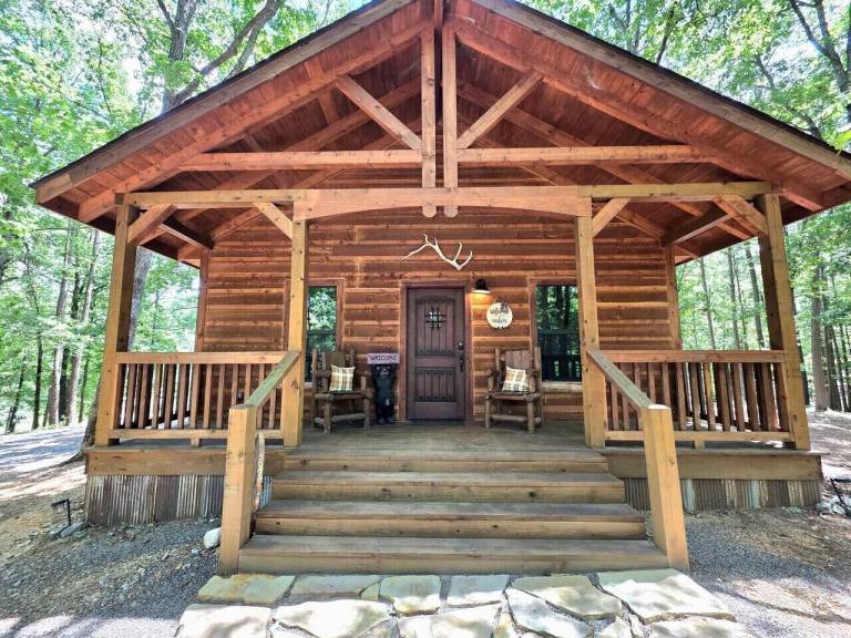 Cabin Mena