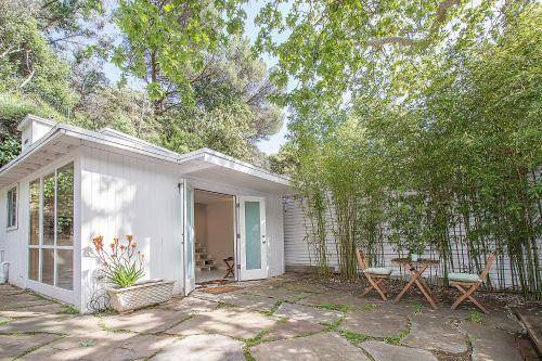 House Beverly Glen