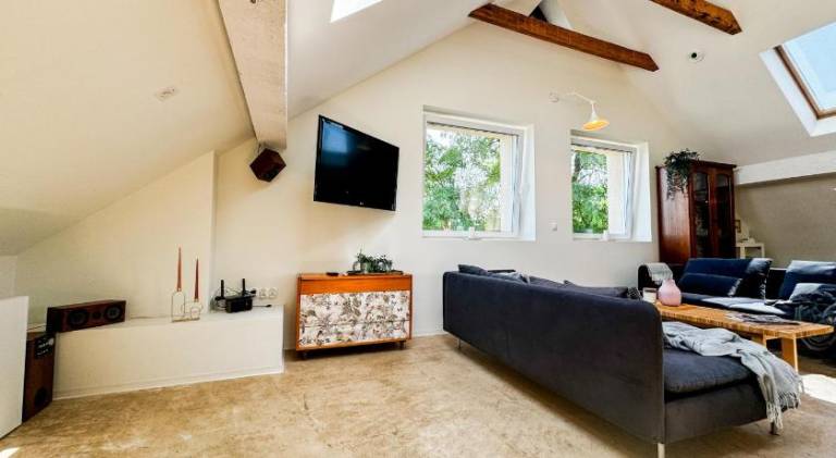 Holiday apartment with 4 rooms for 10 persons — photo 2