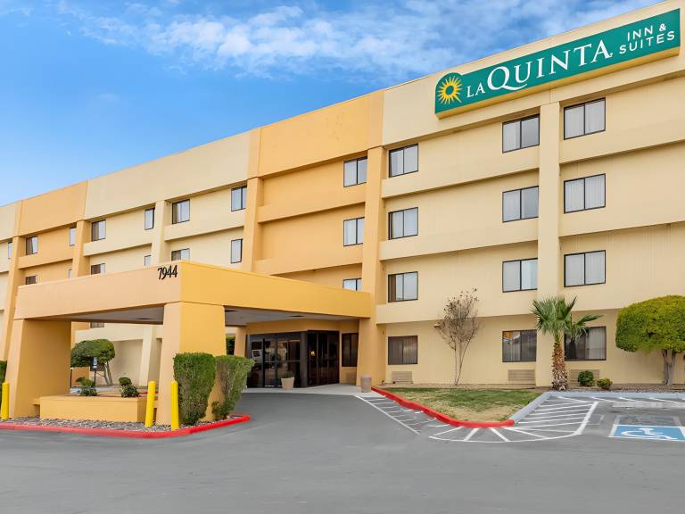 La Quinta Inn & Suites by Wyndham El Paso East Loop-375 in El Paso, TX