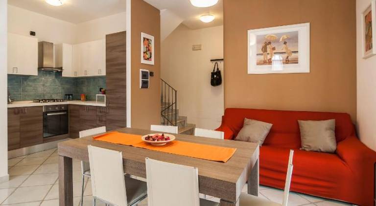 Villa with 4 rooms for 10 persons — photo 4