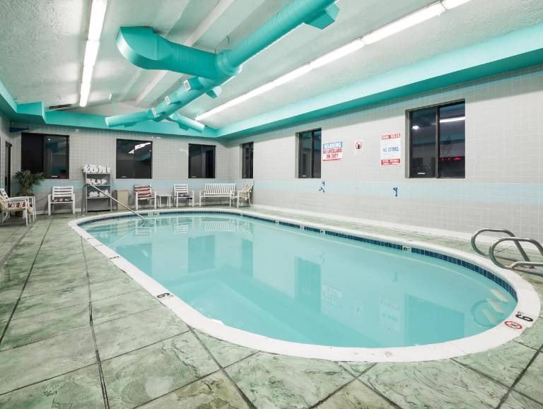 Super 8 By Wyndham Boise — photo 2
