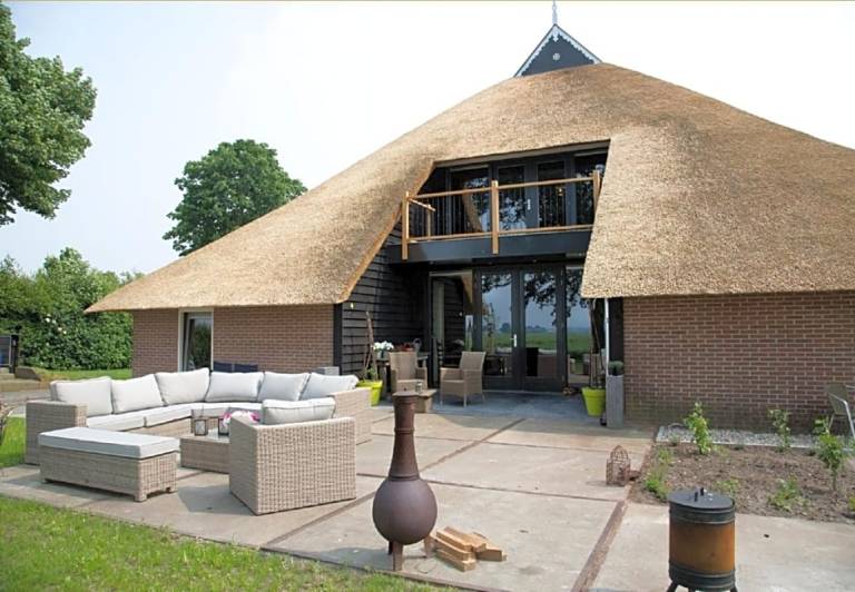 Bed & Breakfast  Steenwijk