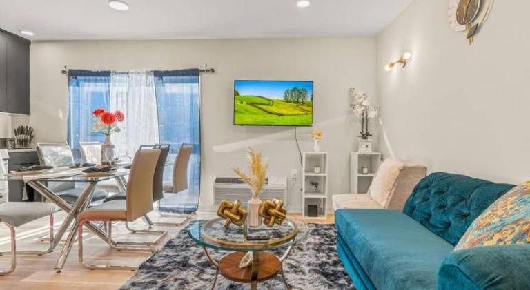 Holiday apartment with 2 rooms for 6 persons in Philadelphia, PA