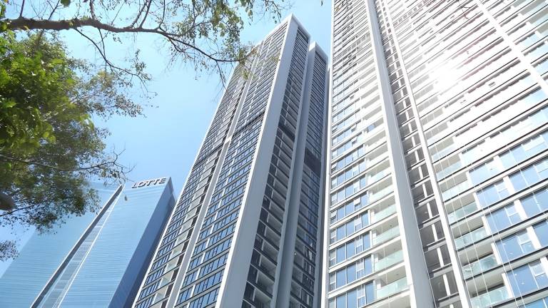 Serviced apartment with terrace & garden in Hanoi