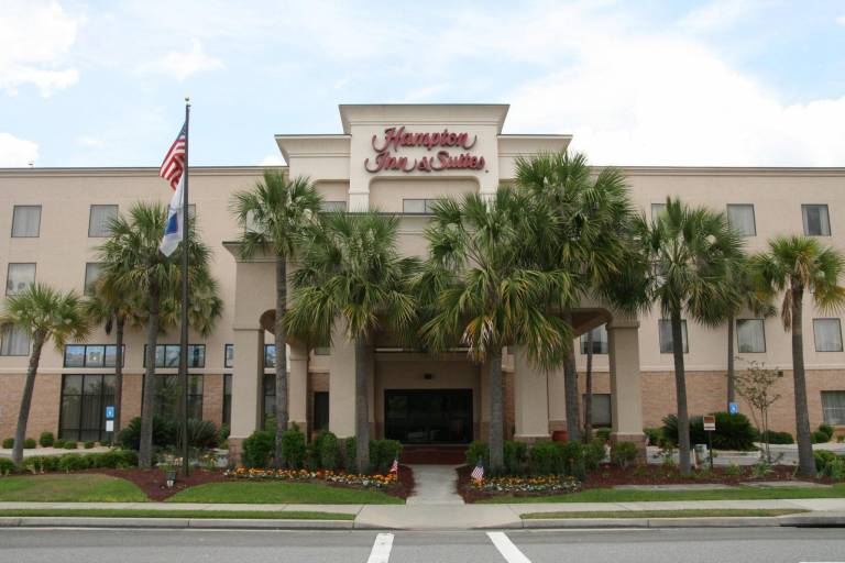 Hampton Inn & Suites Valdosta/Conference Center in Valdosta, GA