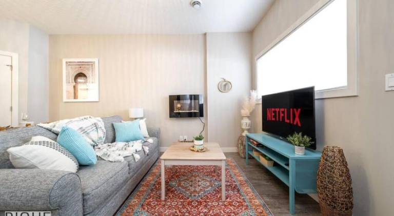 House | Perfect for remote work | Pets are welcome in Edmonton, AB