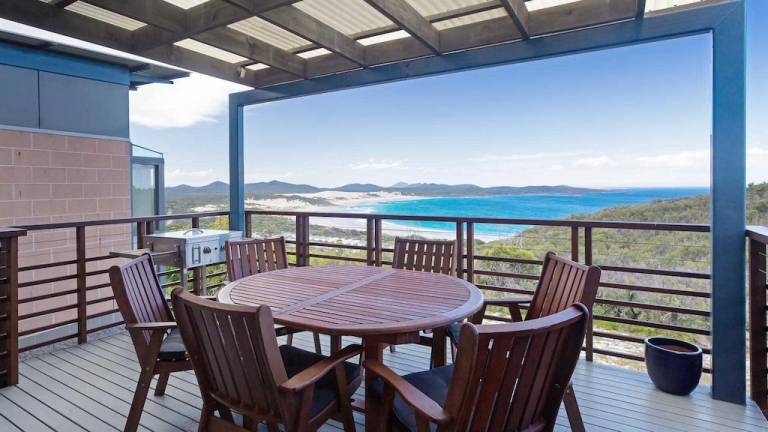 House Nelson Bay