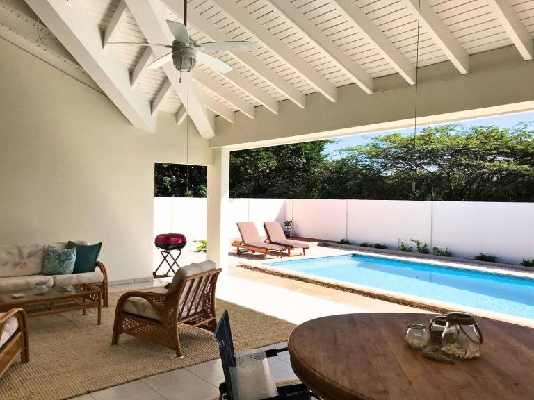Villa Oranjestad-Oost