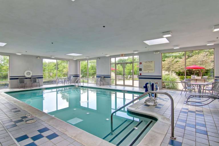 Hampton Inn & Suites Leesburg — photo 5