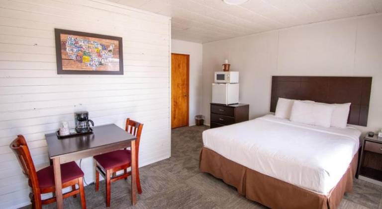 The Superior Motel in Munising, MI