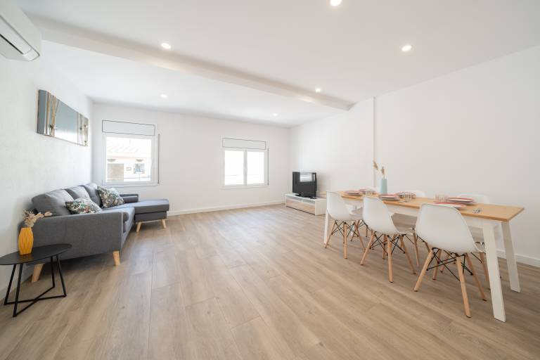 Fully equipped holiday apartment with terrace | Beach nearby | Dogs allowed — photo 4