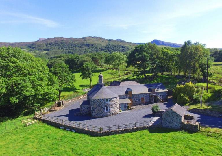 House Dolgellau