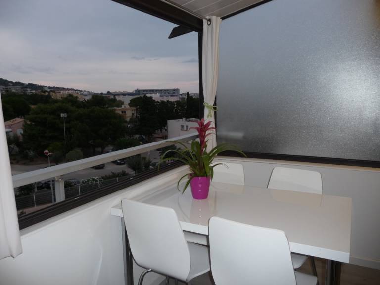 Modern studio with mezzanine and parking near the beach — photo 5