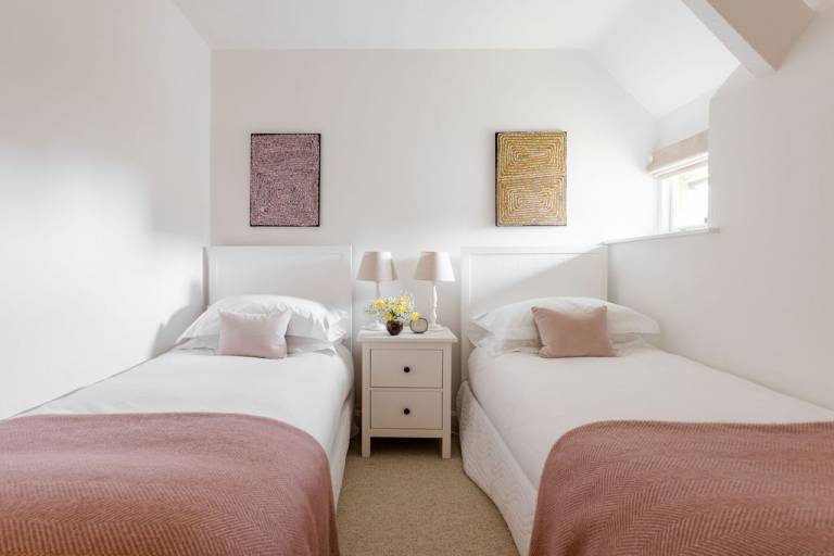 House Noss Mayo