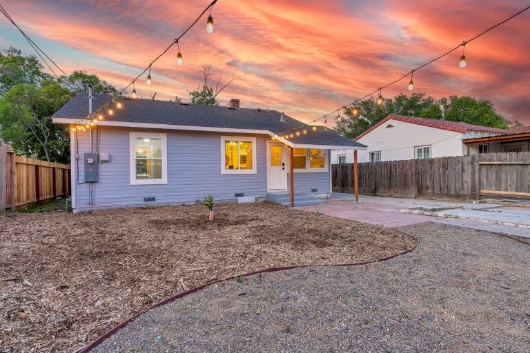 Cottage Merced