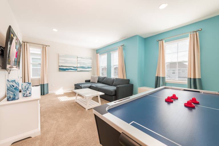 House with private pool — photo 3
