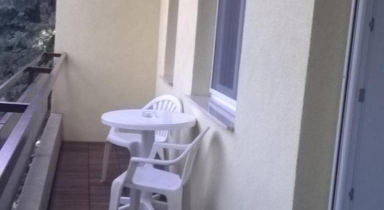 Rental apartment with 2 rooms for 4 persons — photo 5