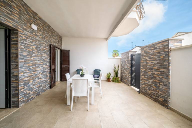 Azure Bay Luxury Villa — photo 2